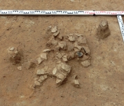 Развал глиняного сосуда